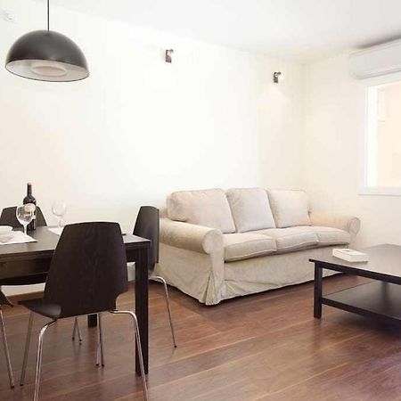 Apart Centrico Con Terraza En Gracia 바르셀로나 외부 사진