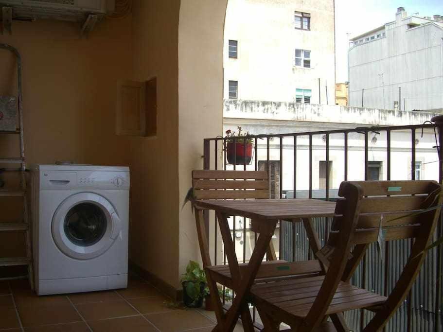 Apart Centrico Con Terraza En Gracia 바르셀로나 외부 사진